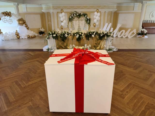 Jak zrobić pudło z balonami - proste kroki do wyjątkowej dekoracji Jak zrobić pudło z balonami - proste kroki do wyjątkowej dekoracji