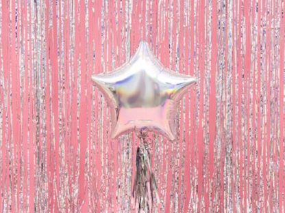 Opalizujący balon foliowy w kształcie gwiazdki i kurtyna party