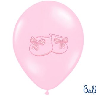 Różowy balon lateksowy z rysunkiem bucików