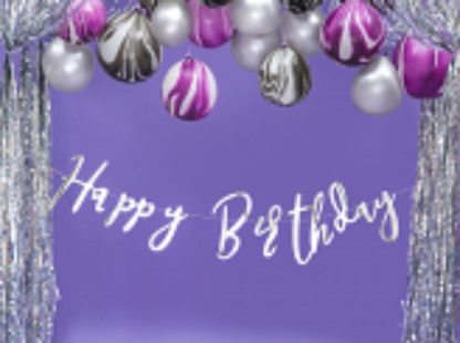 Srebrna girlanda urodzinowa i balony
